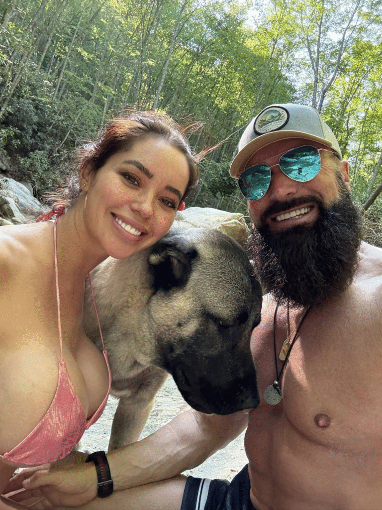 Porn Pics : Big Dog